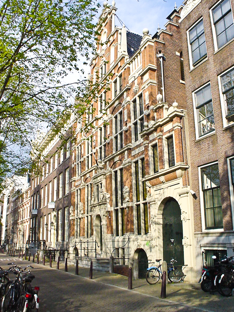 Website laten maken in Amsterdam – lokaal stadsbeeld