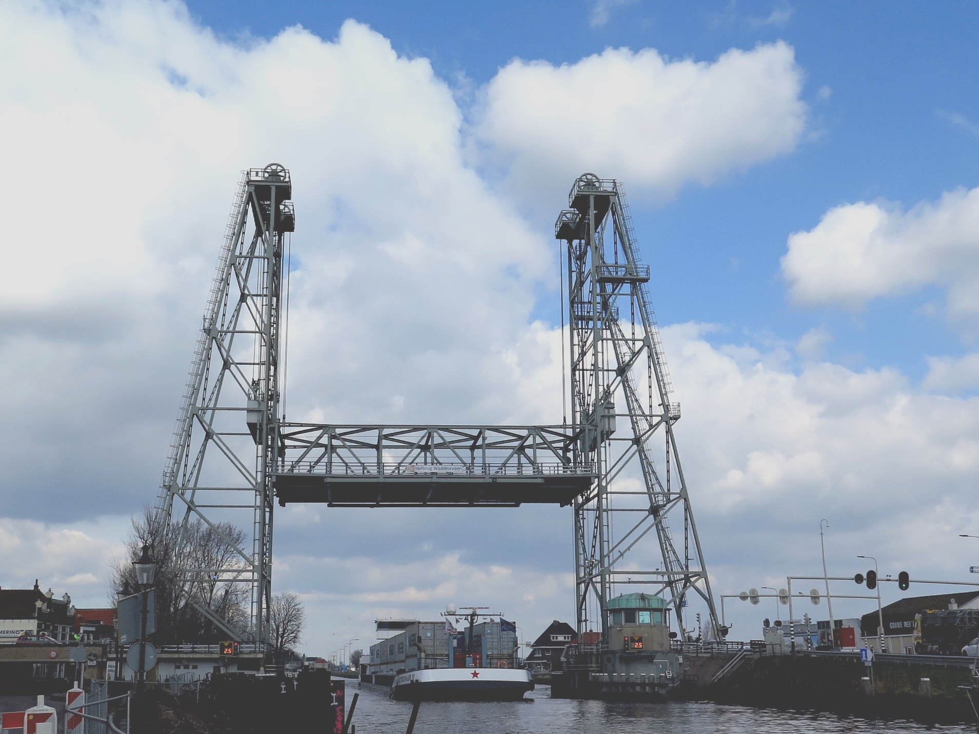 Website laten maken Waddinxveen – lokale foto Waddinxveen – herkenbaar stadsbeeld